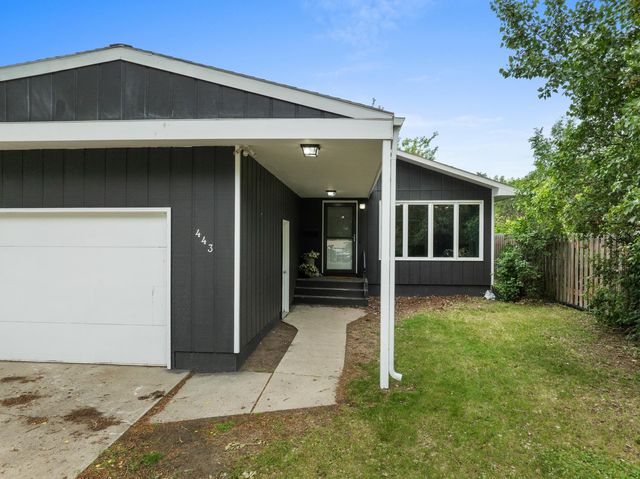 443 23rd St NW, Minot, ND 58703