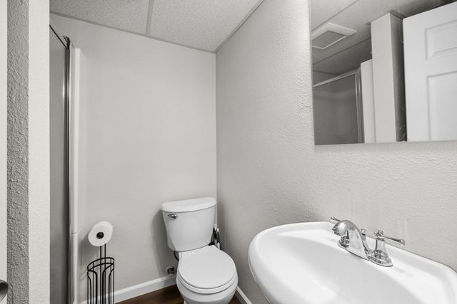 443 23rd St NW, Minot, ND 58703