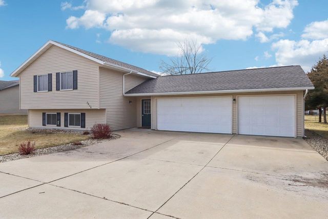 2606 Hamilton Street, Portage, WI 53901