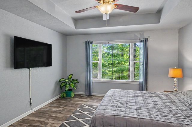 21 Badajoz Way, Hot Springs Village, AR 71909