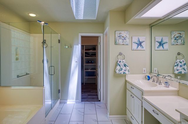 21 Badajoz Way, Hot Springs Village, AR 71909