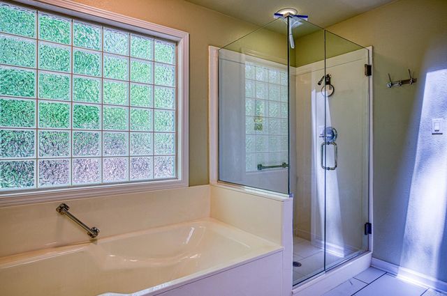 21 Badajoz Way, Hot Springs Village, AR 71909