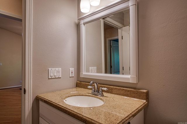 21 Badajoz Way, Hot Springs Village, AR 71909