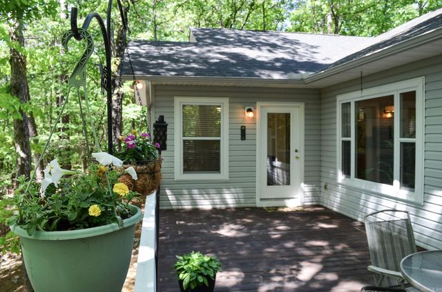 21 Badajoz Way, Hot Springs Village, AR 71909