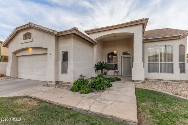 1142 N JOSHUA TREE Lane, Gilbert, AZ 85234