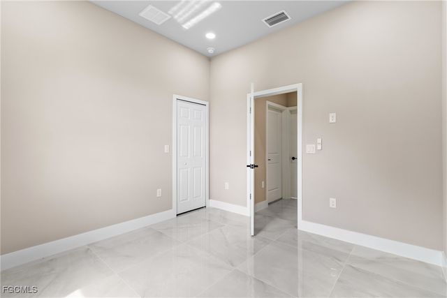 2809 25th ST SW, Lehigh Acres, FL 33976