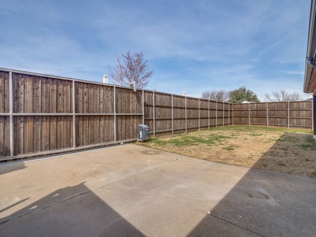 1534 Greenbrook Drive, Rockwall, TX 75032