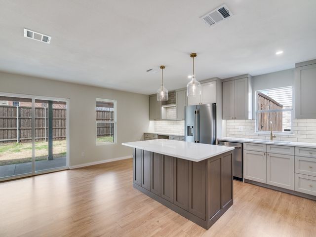 1534 Greenbrook Drive, Rockwall, TX 75032