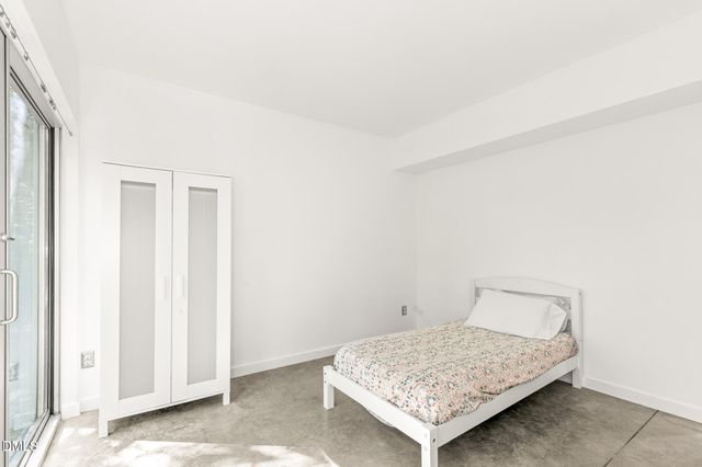 106 Glass House Lane, Carrboro, NC 27510
