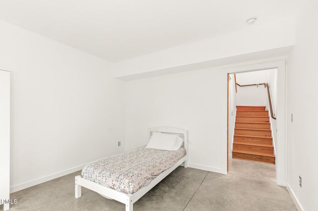 106 Glass House Lane, Carrboro, NC 27510