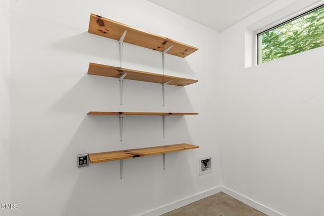 106 Glass House Lane, Carrboro, NC 27510