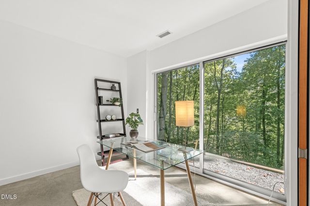 106 Glass House Lane, Carrboro, NC 27510