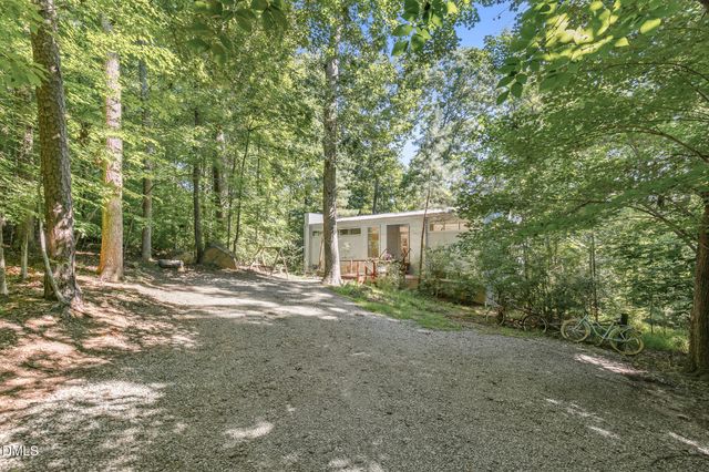 106 Glass House Lane, Carrboro, NC 27510