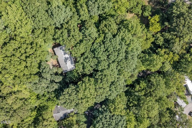 106 Glass House Lane, Carrboro, NC 27510