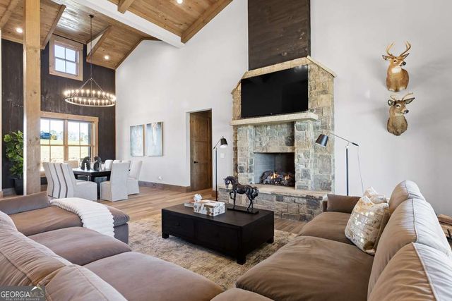 84 Bravo Rivera Way, Ellijay, GA 30536