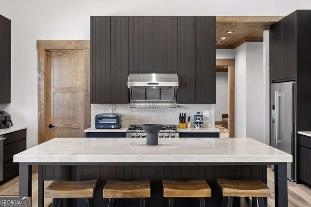 84 Bravo Rivera Way, Ellijay, GA 30536