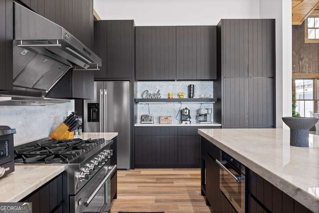 84 Bravo Rivera Way, Ellijay, GA 30536