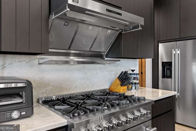 84 Bravo Rivera Way, Ellijay, GA 30536