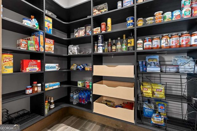 84 Bravo Rivera Way, Ellijay, GA 30536