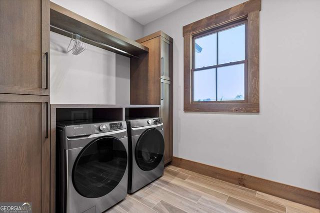 84 Bravo Rivera Way, Ellijay, GA 30536