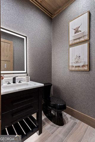 84 Bravo Rivera Way, Ellijay, GA 30536