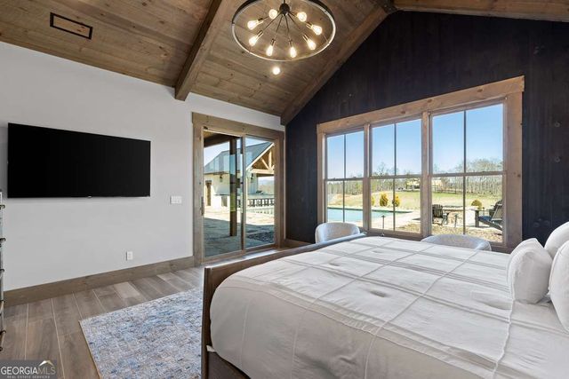 84 Bravo Rivera Way, Ellijay, GA 30536