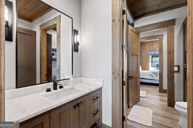 84 Bravo Rivera Way, Ellijay, GA 30536