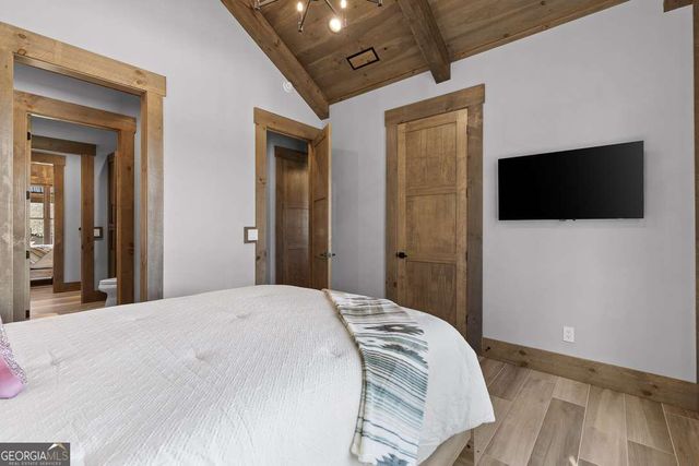 84 Bravo Rivera Way, Ellijay, GA 30536