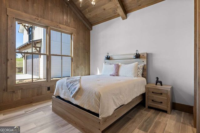 84 Bravo Rivera Way, Ellijay, GA 30536