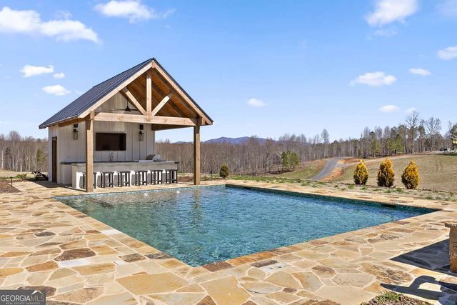 84 Bravo Rivera Way, Ellijay, GA 30536