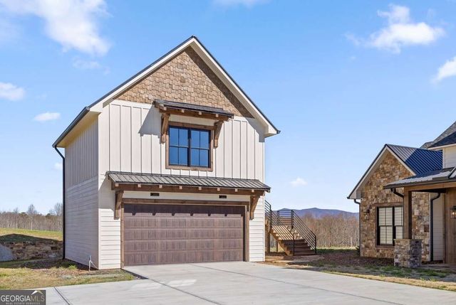 84 Bravo Rivera Way, Ellijay, GA 30536