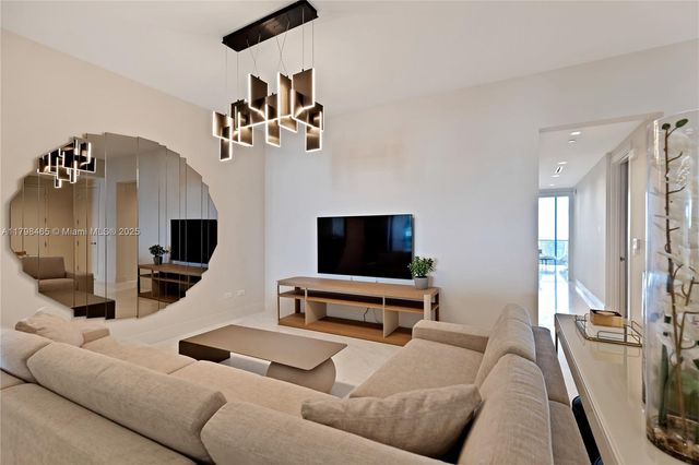 18501 Collins Ave 2102, Sunny Isles Beach, FL 33160