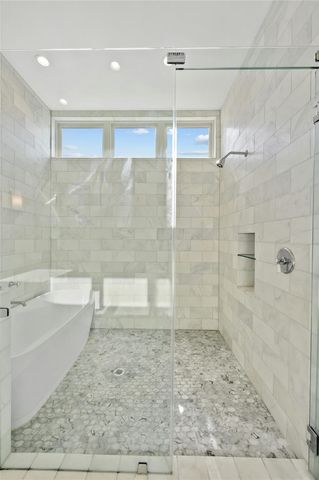 2518 Sutherland ST, Austin, TX 78746