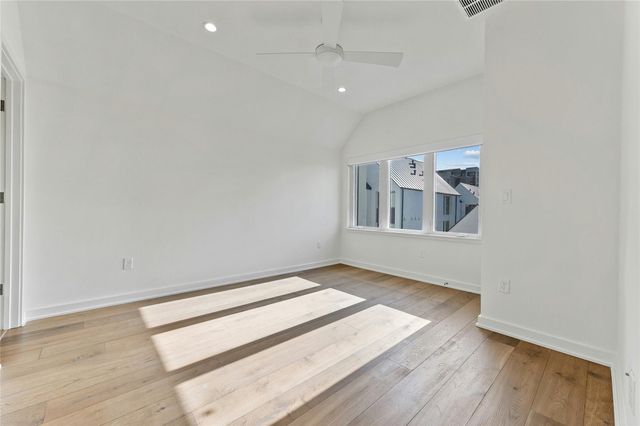 2518 Sutherland ST, Austin, TX 78746