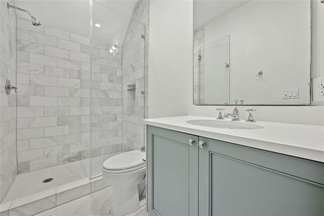 2518 Sutherland ST, Austin, TX 78746