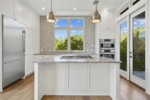 2518 Sutherland ST, Austin, TX 78746