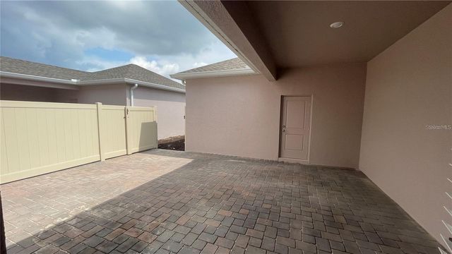 1663 CROSS PRAIRIE PARKWAY, Kissimmee, FL 34744