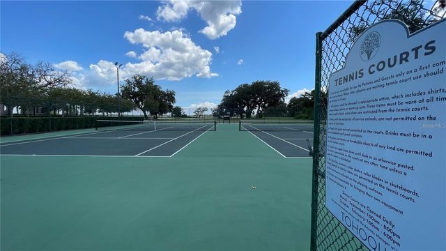 1663 CROSS PRAIRIE PARKWAY, Kissimmee, FL 34744