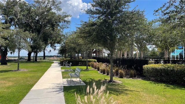 1663 CROSS PRAIRIE PARKWAY, Kissimmee, FL 34744