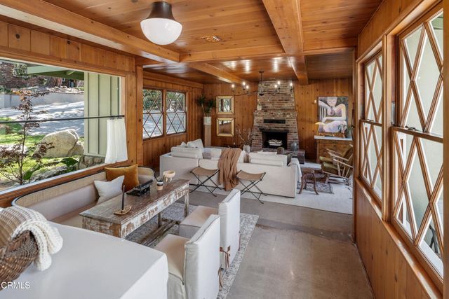 2376 Pickens Canyon Road, La Crescenta, CA 91214