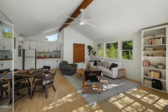 2376 Pickens Canyon Road, La Crescenta, CA 91214