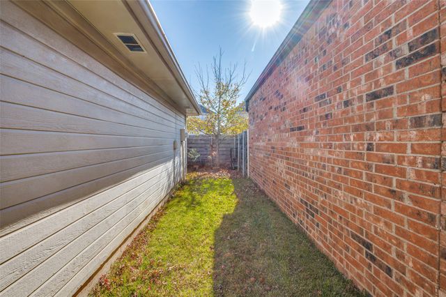 6012 Lloyd Court, Dallas, TX 75252