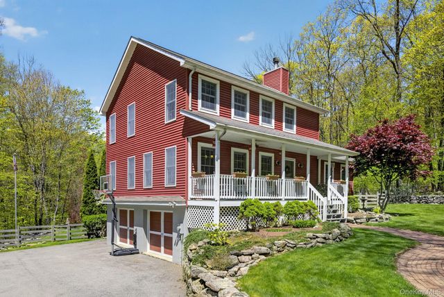 35 Crest Road, Cold Spring, NY 10516