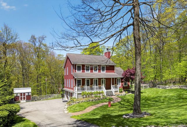 35 Crest Road, Cold Spring, NY 10516