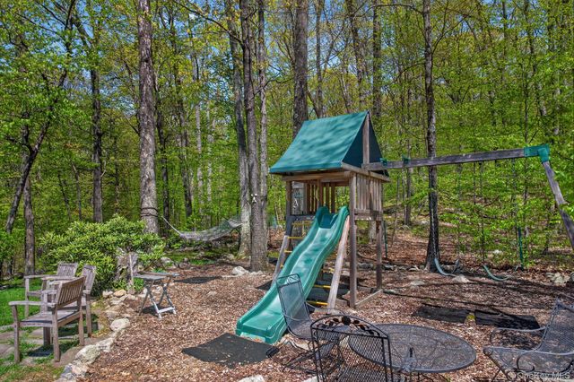 35 Crest Road, Cold Spring, NY 10516