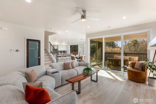 9504 179th Avenue Pl E, Bonney Lake, WA 98391