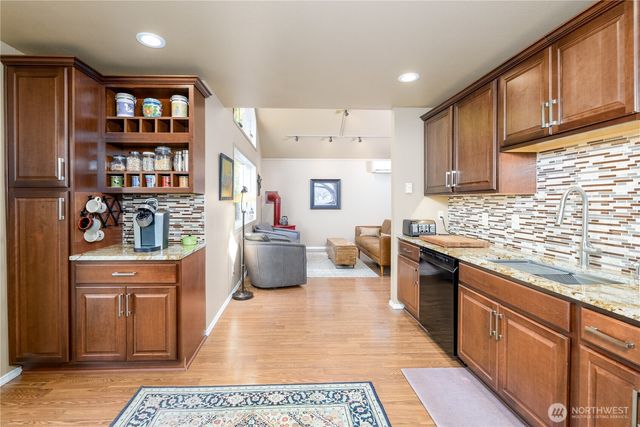 3718 Sequim Dungeness Way, Sequim, WA 98362