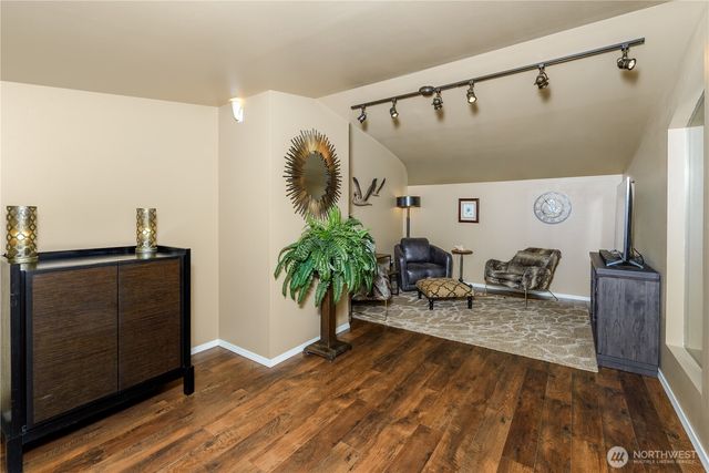 3718 Sequim Dungeness Way, Sequim, WA 98362