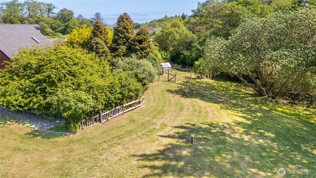 3718 Sequim Dungeness Way, Sequim, WA 98362