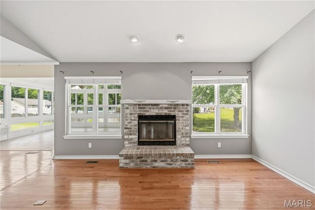 3808 Pine Forest Lane, St Charles, MO 63304